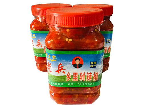 鄉(xiāng)里剁辣椒