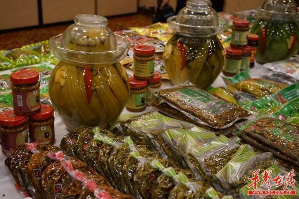 華容縣和諧菜業(yè)有限公司,華容魚酸菜,酸豆角,小米辣